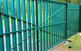 Откатные ворота из штакетника в 1 ряд 4х2м